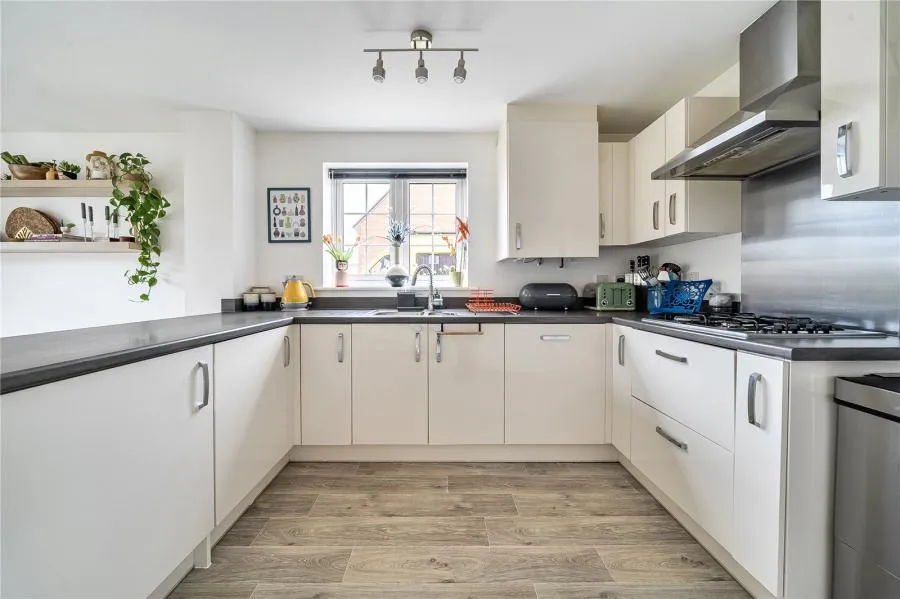 Diamond Drive, Didcot, OX11, photo 4