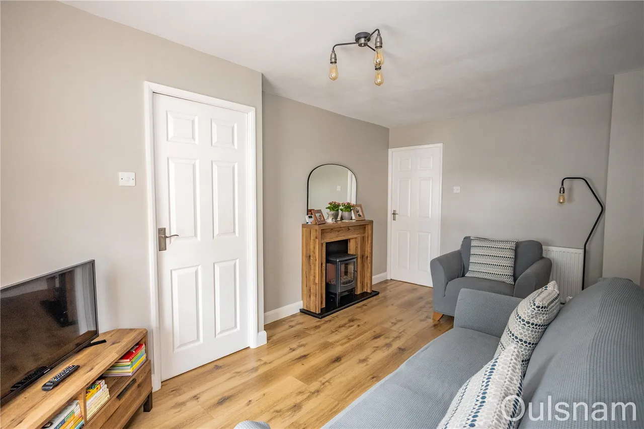 Mayfield Close, Catshill, Bromsgrove, Worcestershire, B61 0NR, photo 6