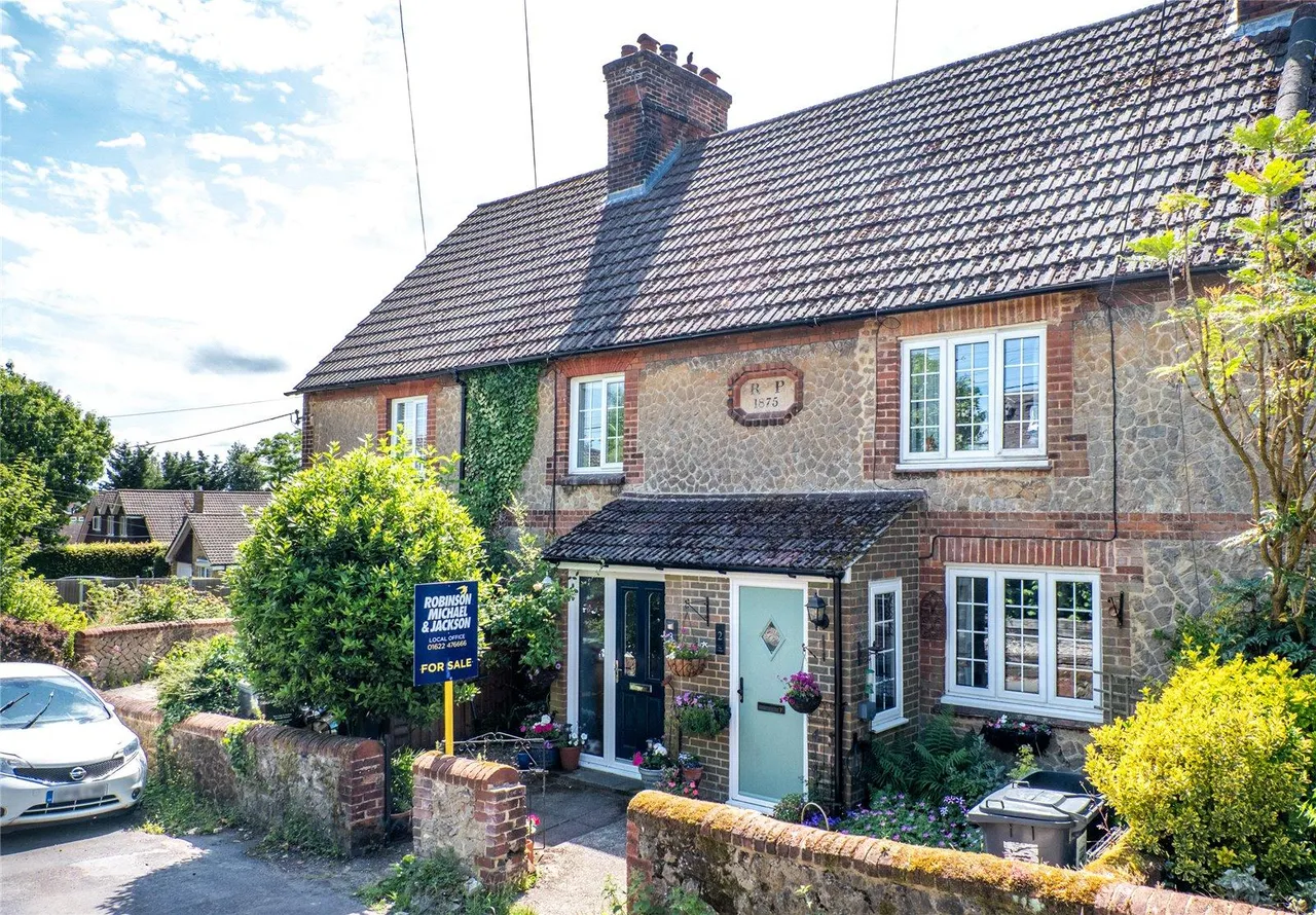 Church Lane, ME19, photo 10