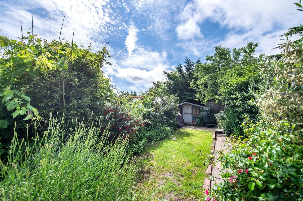 Church Lane, ME19, photo 17
