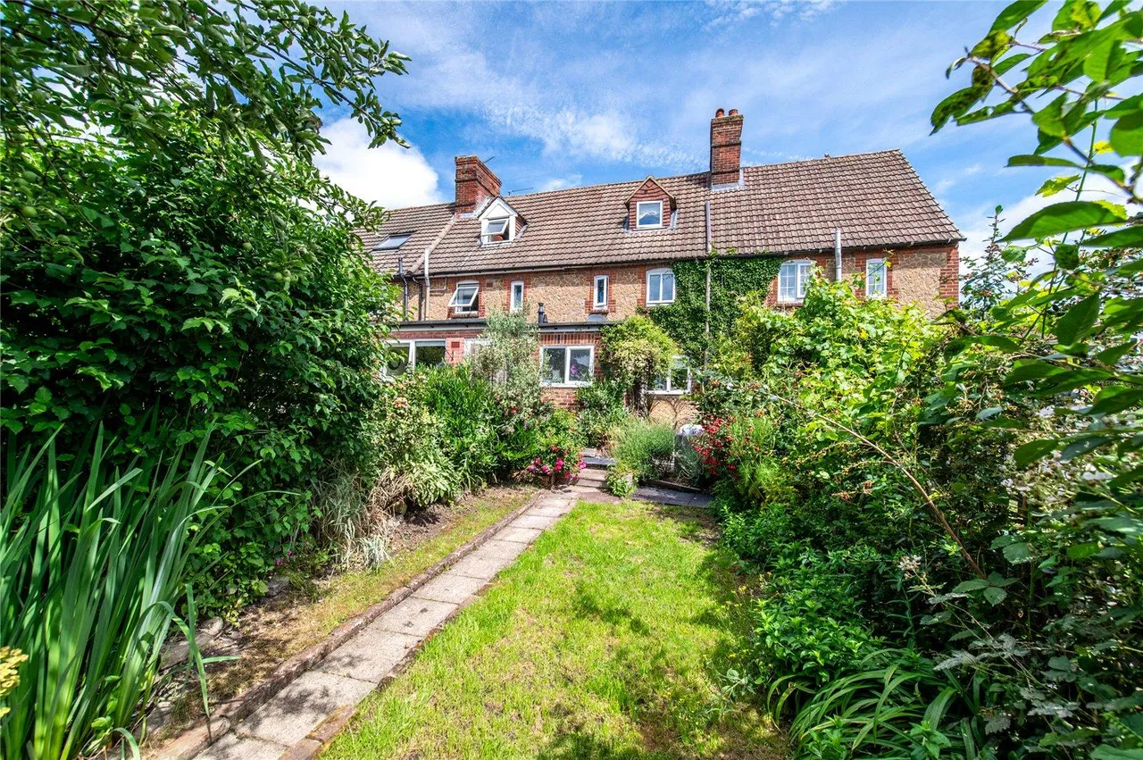 Church Lane, ME19, photo 13