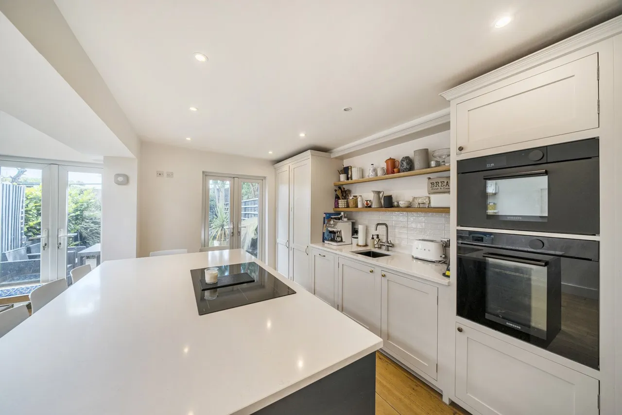 Westcombe Hill, SE3, photo 12