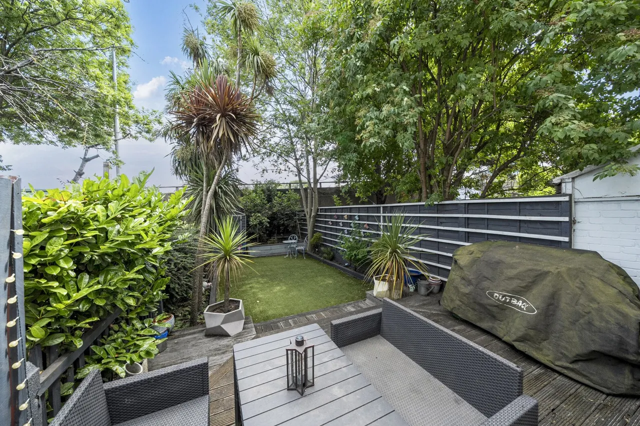 Westcombe Hill, SE3, photo 13