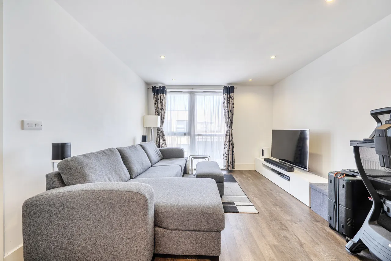 Letchworth Road, Stanmore, HA7, photo 3