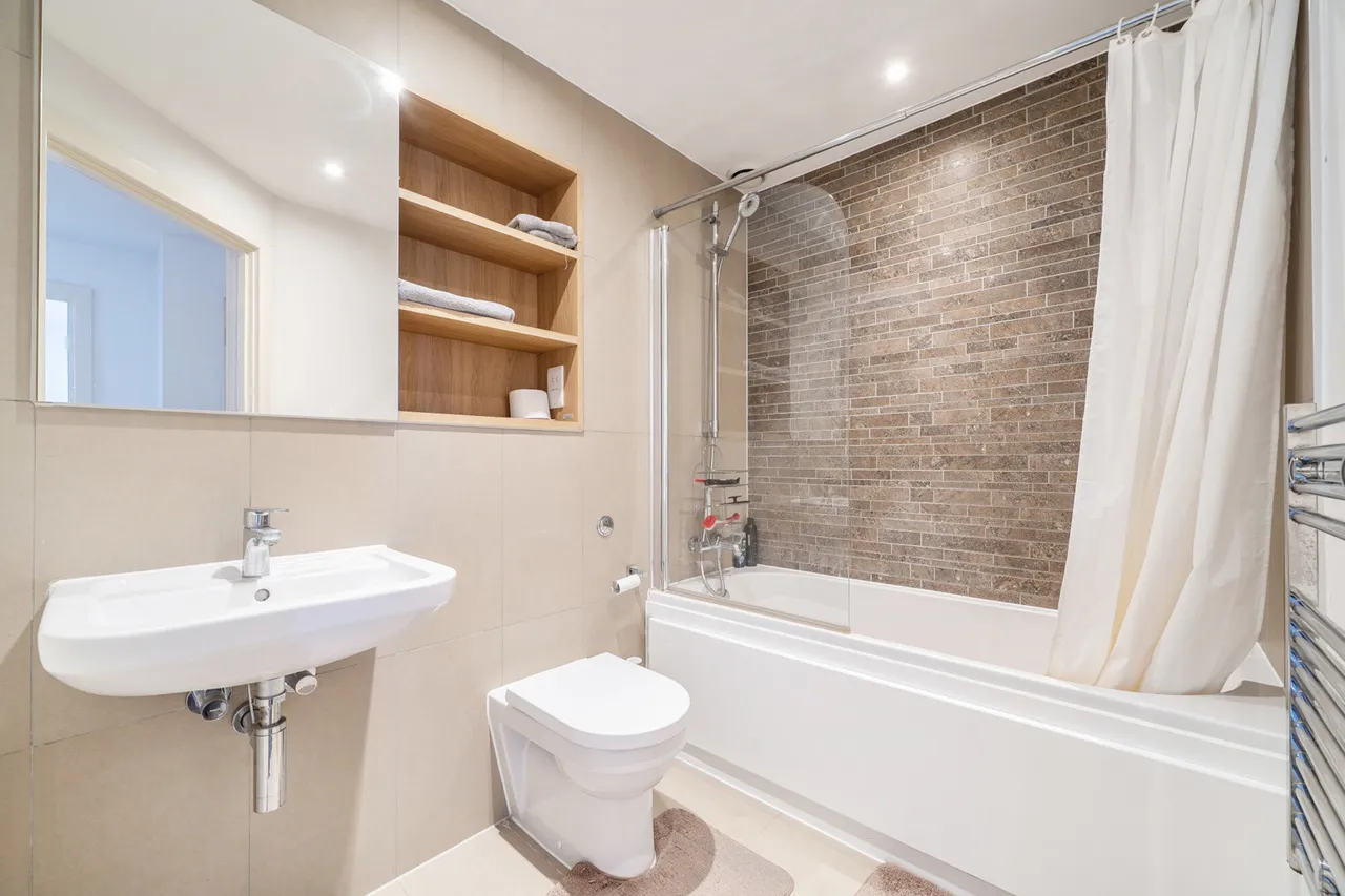 Letchworth Road, Stanmore, HA7, photo 8