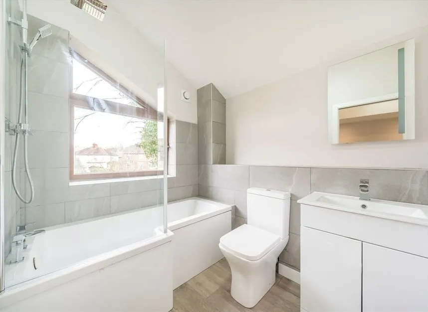 Russell Road, Mitcham Common, CR4, photo 5