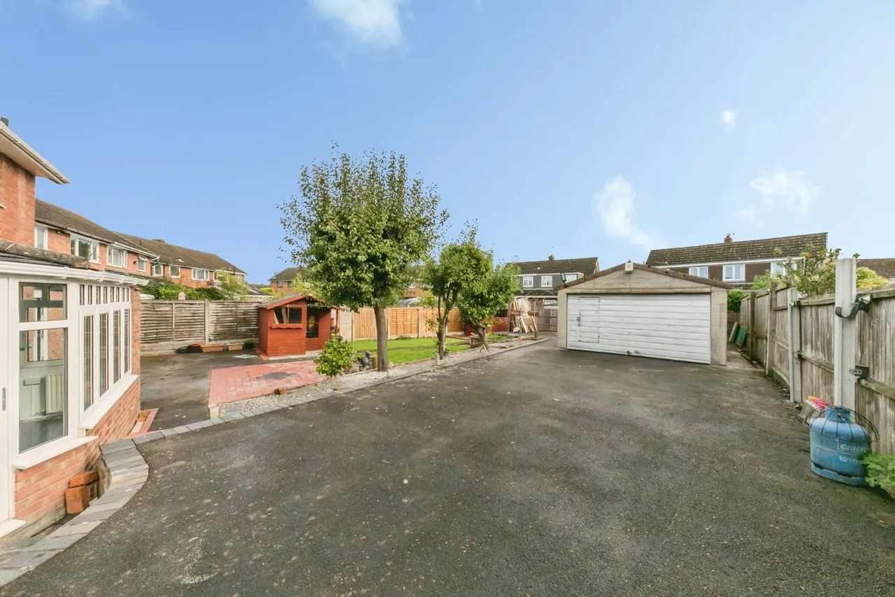 Oak Tree Close, Crewe, CW1, photo 25