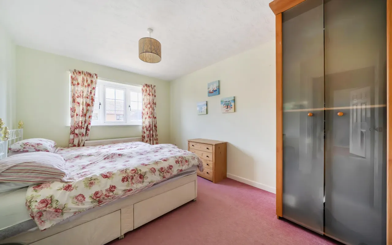 Glenrose Avenue, Ravensden, Bedford, photo 13