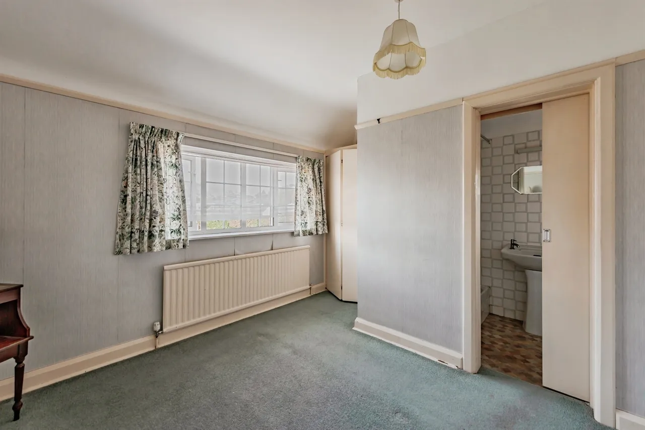Fairfield Avenue, Horley, RH6, photo 8