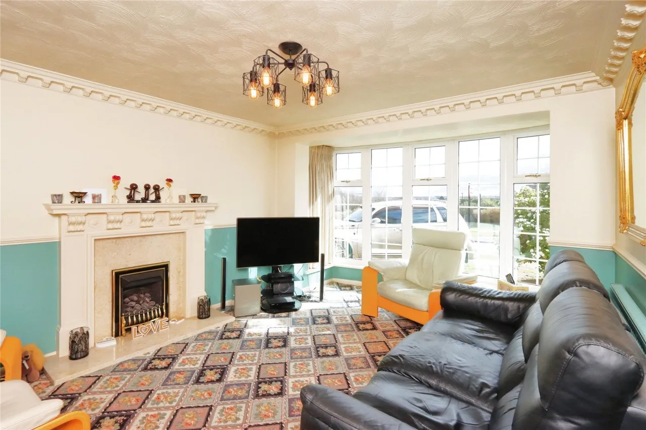 Cleeve Hill Gardens, Waterthorpe, Sheffield, South Yorkshire, S20, photo 4