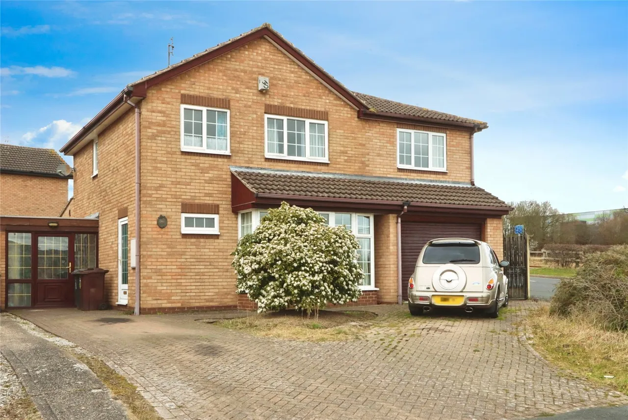 Cleeve Hill Gardens, Waterthorpe, Sheffield, South Yorkshire, S20, photo 17