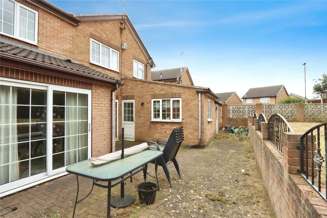 Cleeve Hill Gardens, Waterthorpe, Sheffield, South Yorkshire, S20, photo 16