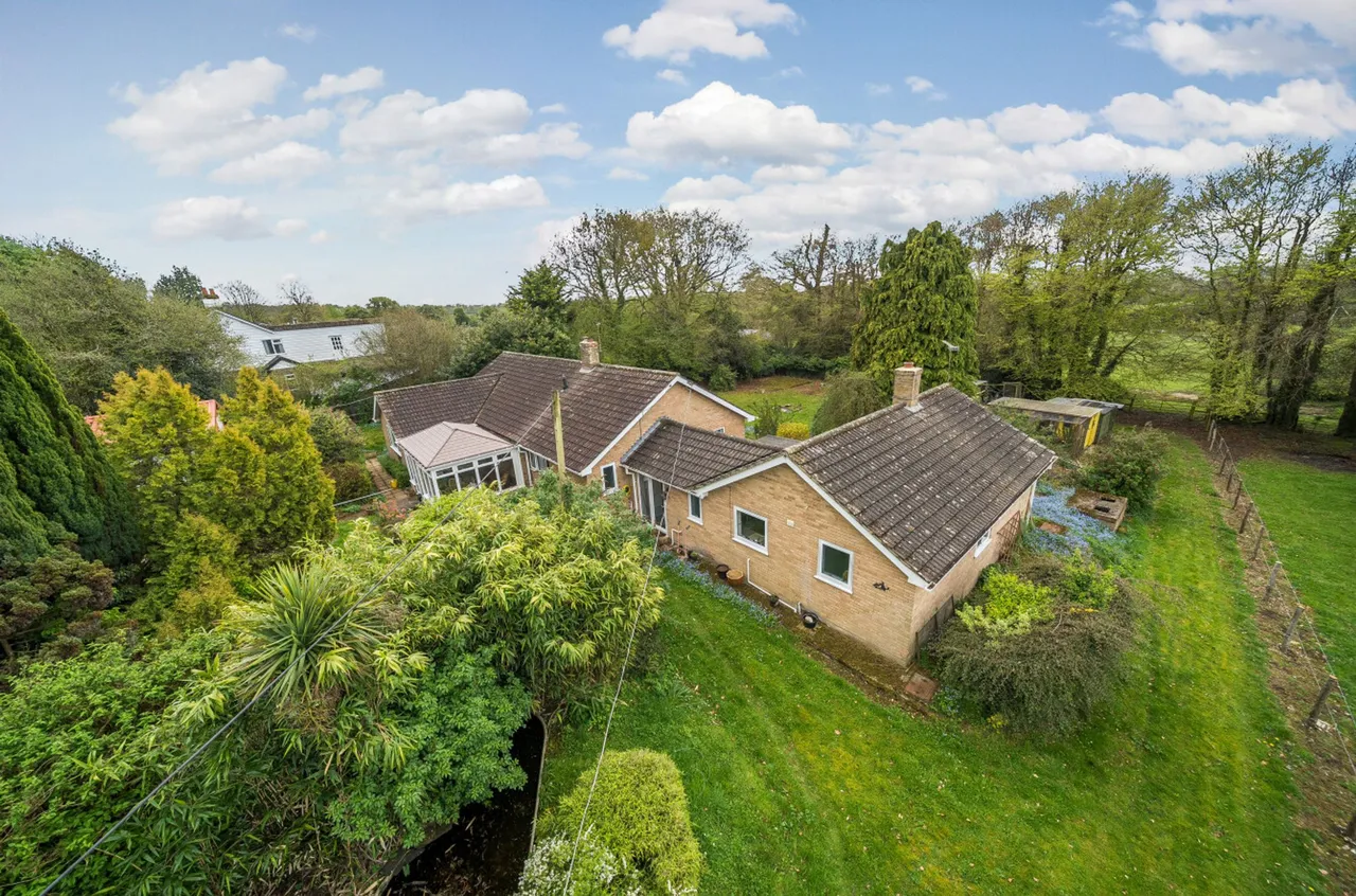 4 bed house for sale, Goatacre Road, Medstead, GU34