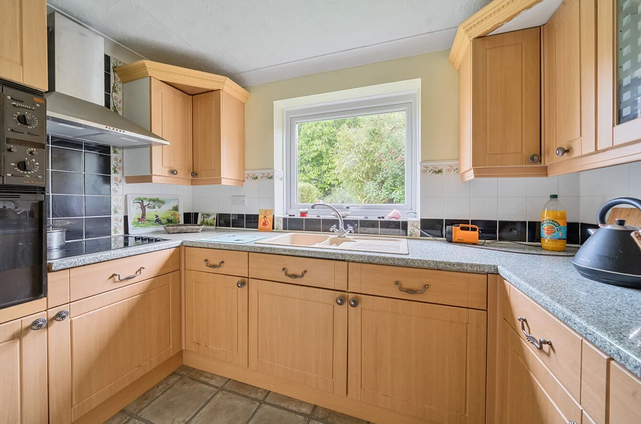 Goatacre Road, Medstead, GU34, photo 17
