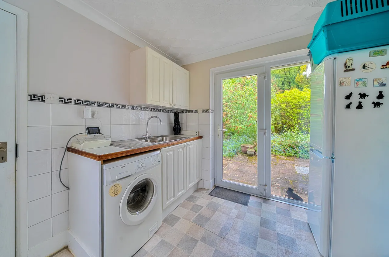 Goatacre Road, Medstead, GU34, photo 13