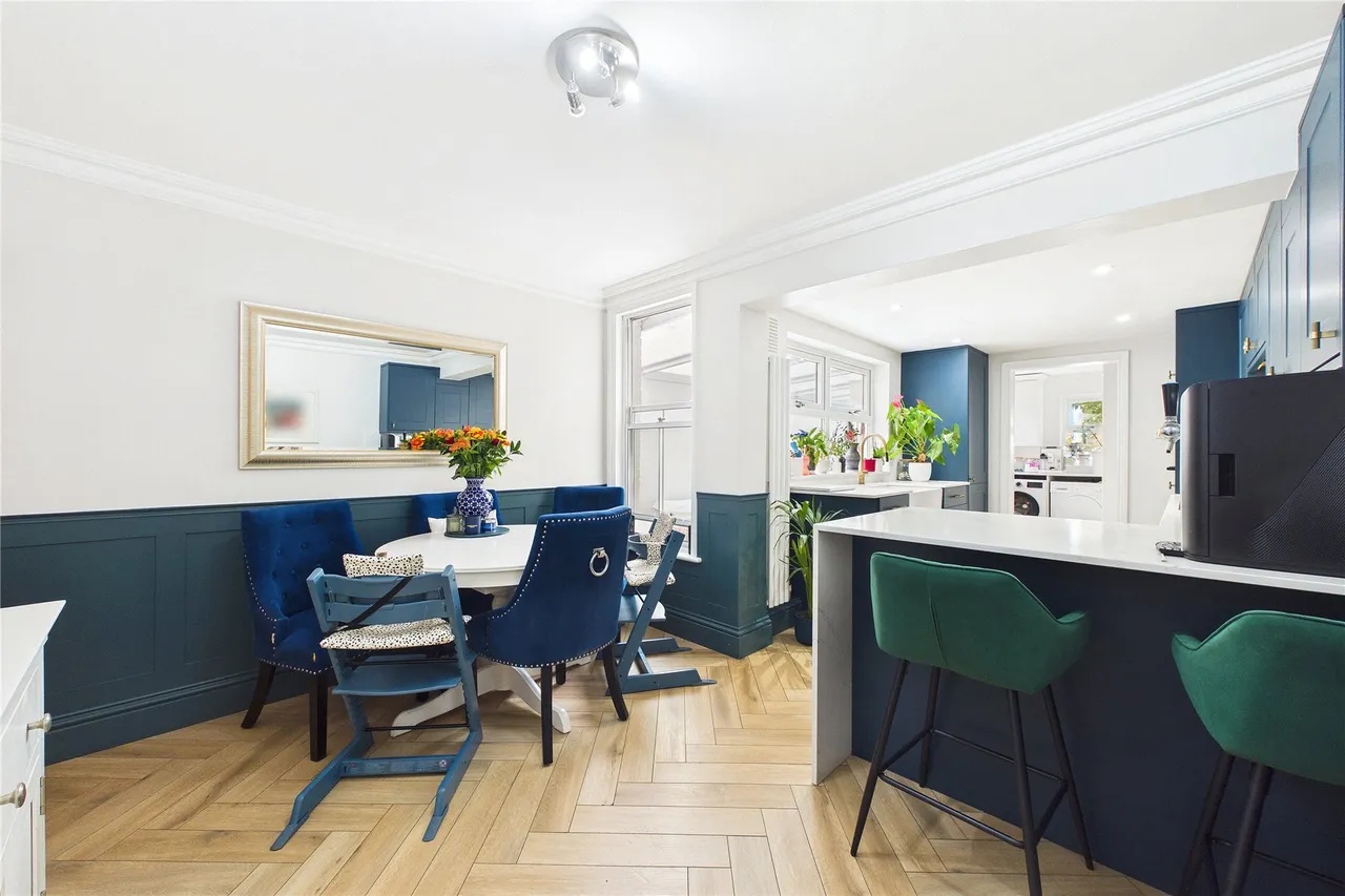 Windsor Road, Chobham, GU24, photo 5