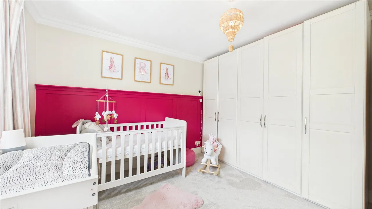 Windsor Road, Chobham, GU24, photo 11
