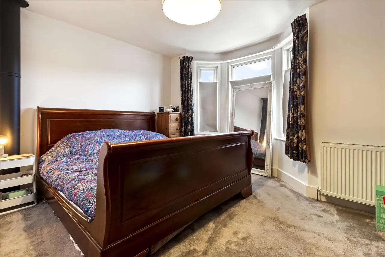 South Farm Road, Worthing, photo 11