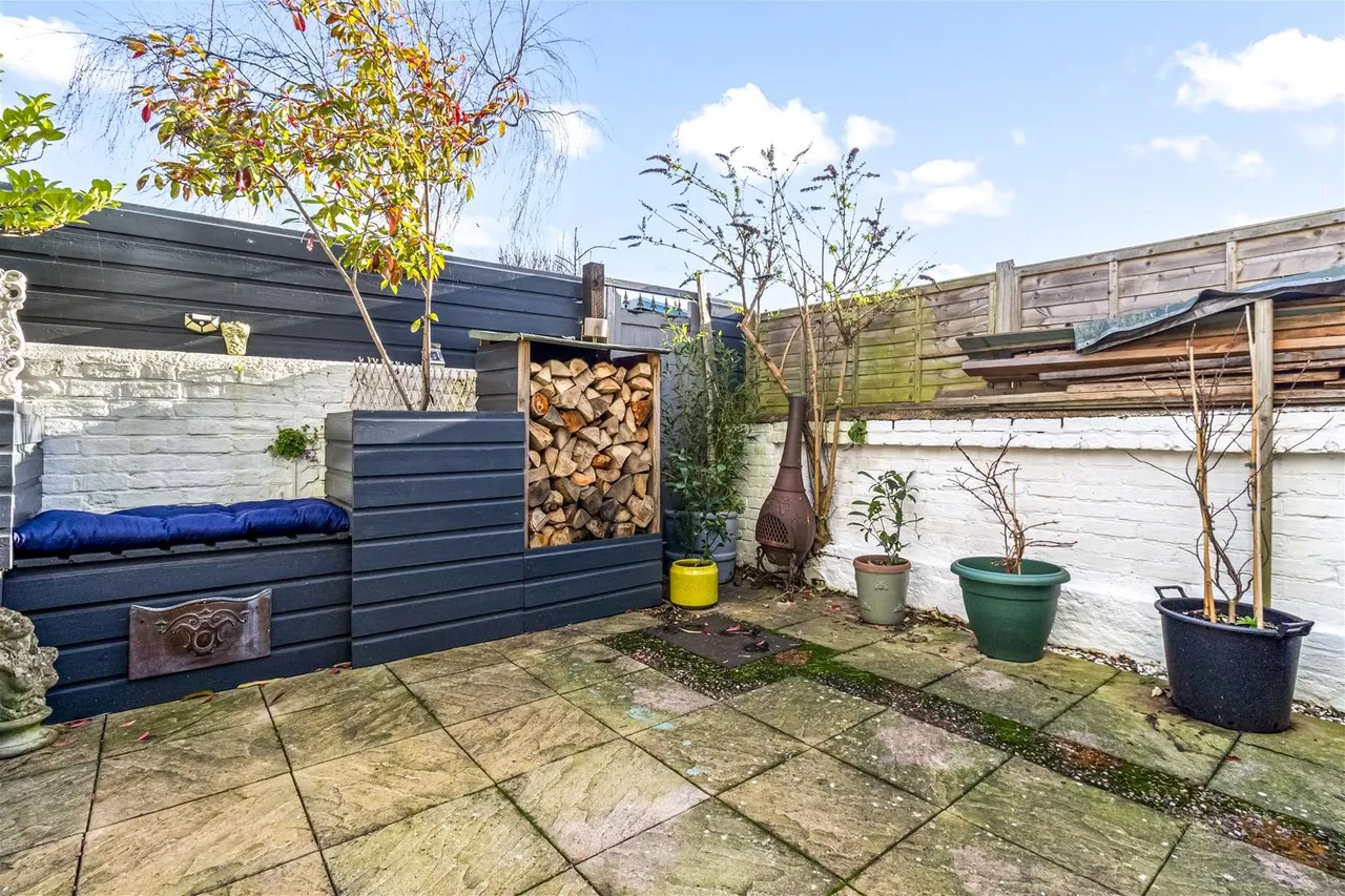 South Farm Road, Worthing, photo 22