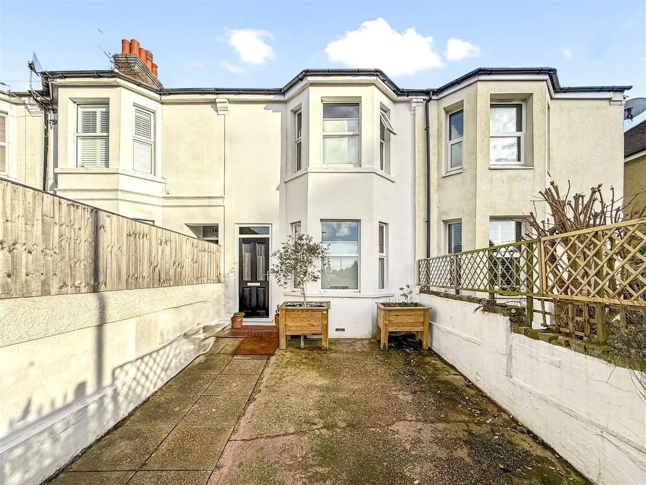 3 bed house for sale — South Farm Road, Worthing