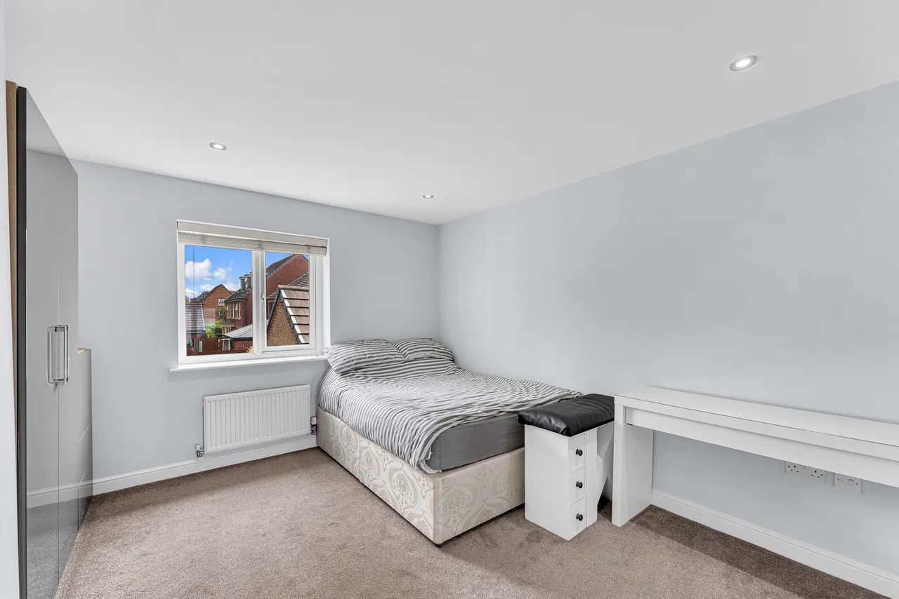 Doughton Green, Widnes, Widnes, WA8 9AX, photo 23