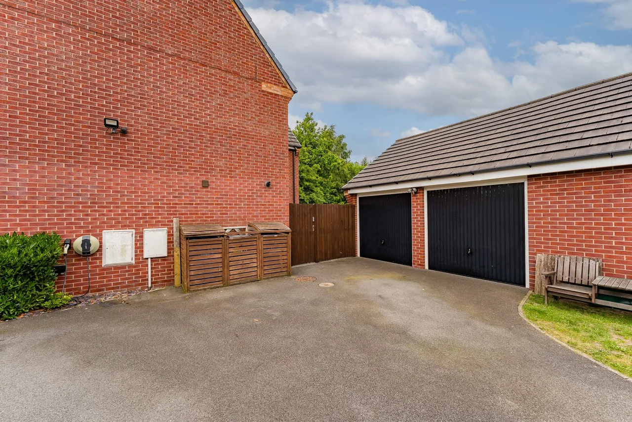 Doughton Green, Widnes, Widnes, WA8 9AX, photo 16