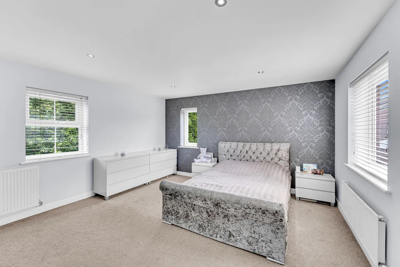Doughton Green, Widnes, Widnes, WA8 9AX, photo 19