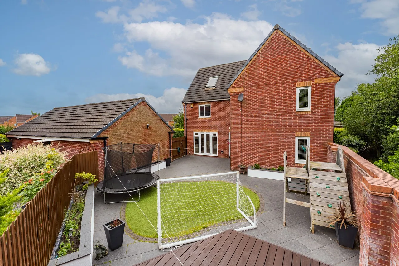 Doughton Green, Widnes, Widnes, WA8 9AX, photo 15