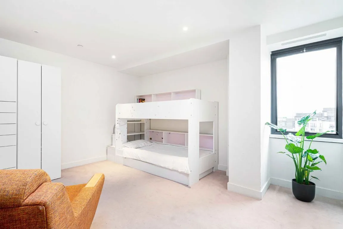Fann Street, EC2Y, photo 8