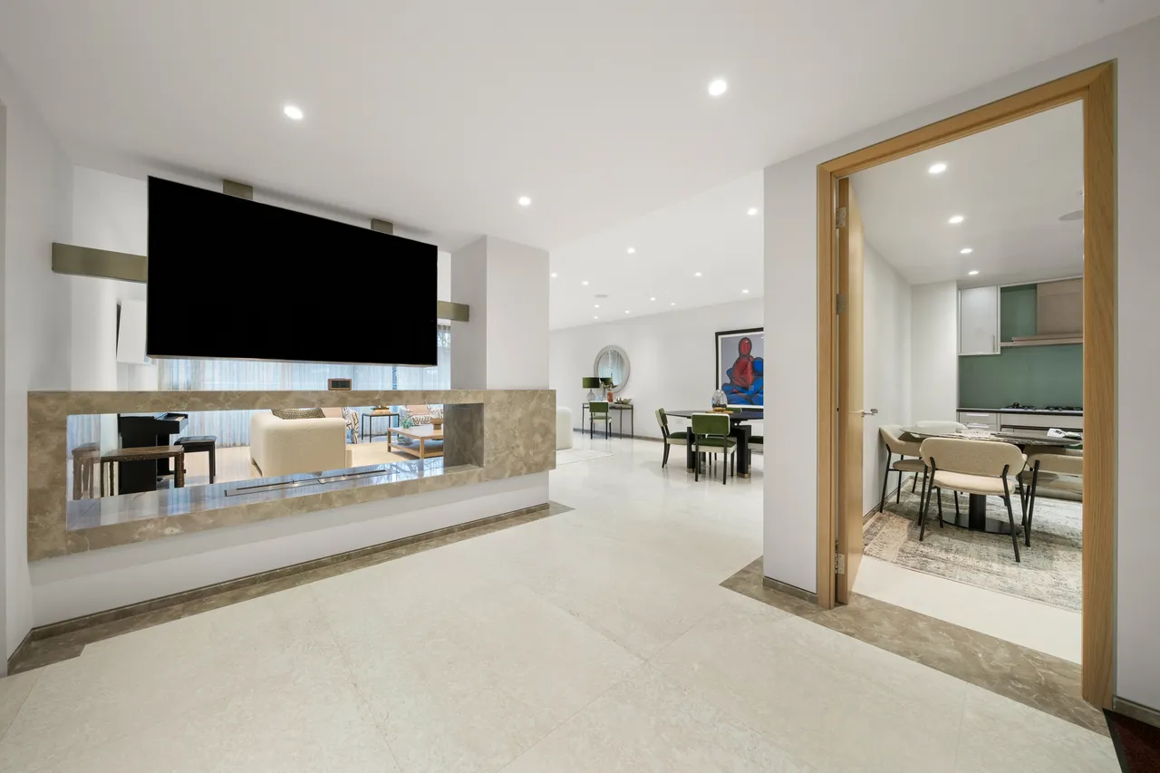 The Knightsbridge Apartments, Knightsbridge, SW7, photo 5