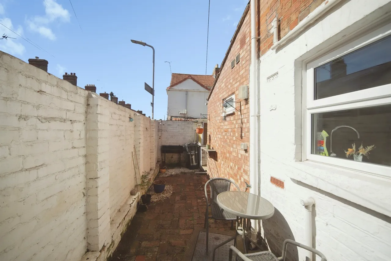 Wilfred Road, Taunton, TA1, photo 17