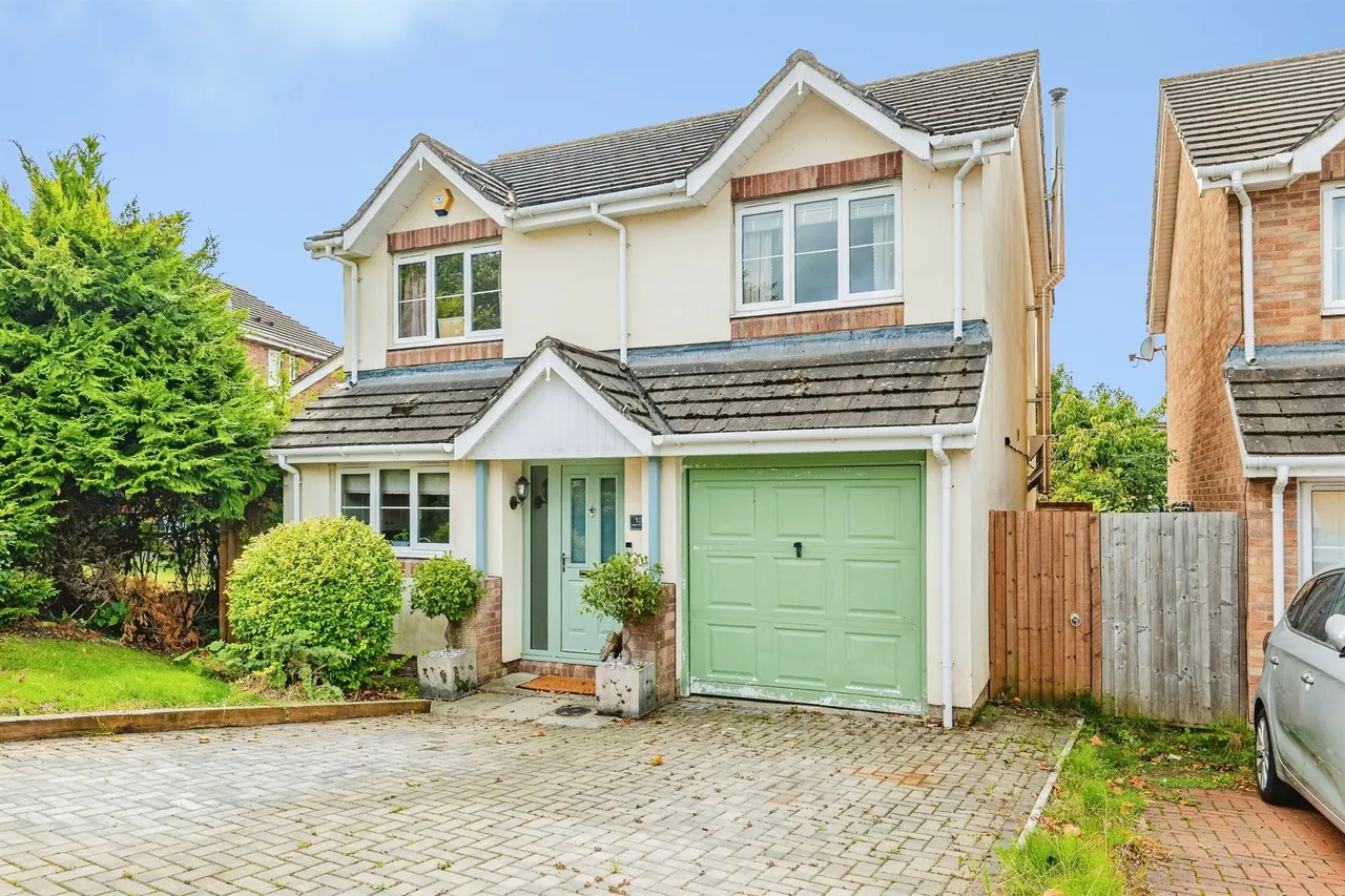 Maes Y Fedwen Bridgend, CF31, photo 33