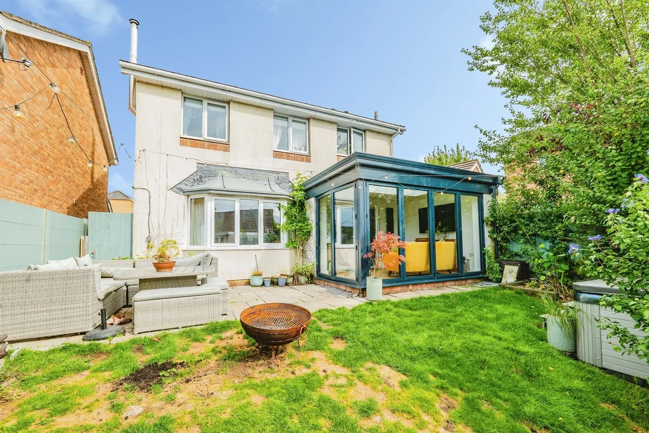 Maes Y Fedwen Bridgend, CF31, photo 30