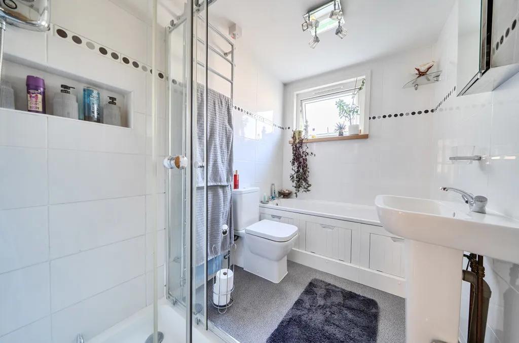 Bourne Park Close, Kenley CR8 5BS, photo 12