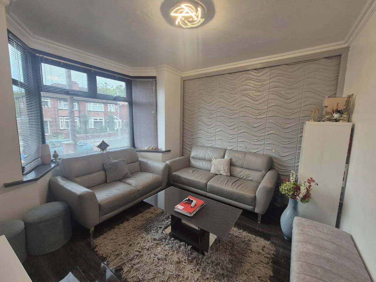 Balmoral Avenue, Hyde, SK14, photo 4