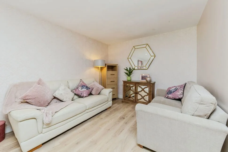 Crewe Road, Sandbach, Cheshire, CW11, photo 12