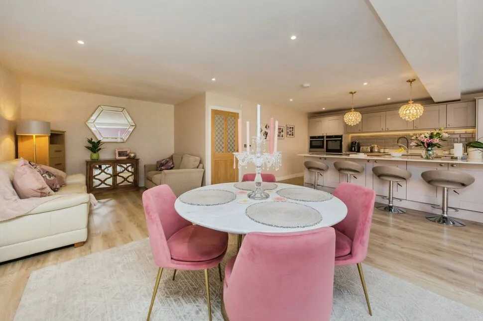 Crewe Road, Sandbach, Cheshire, CW11, photo 4