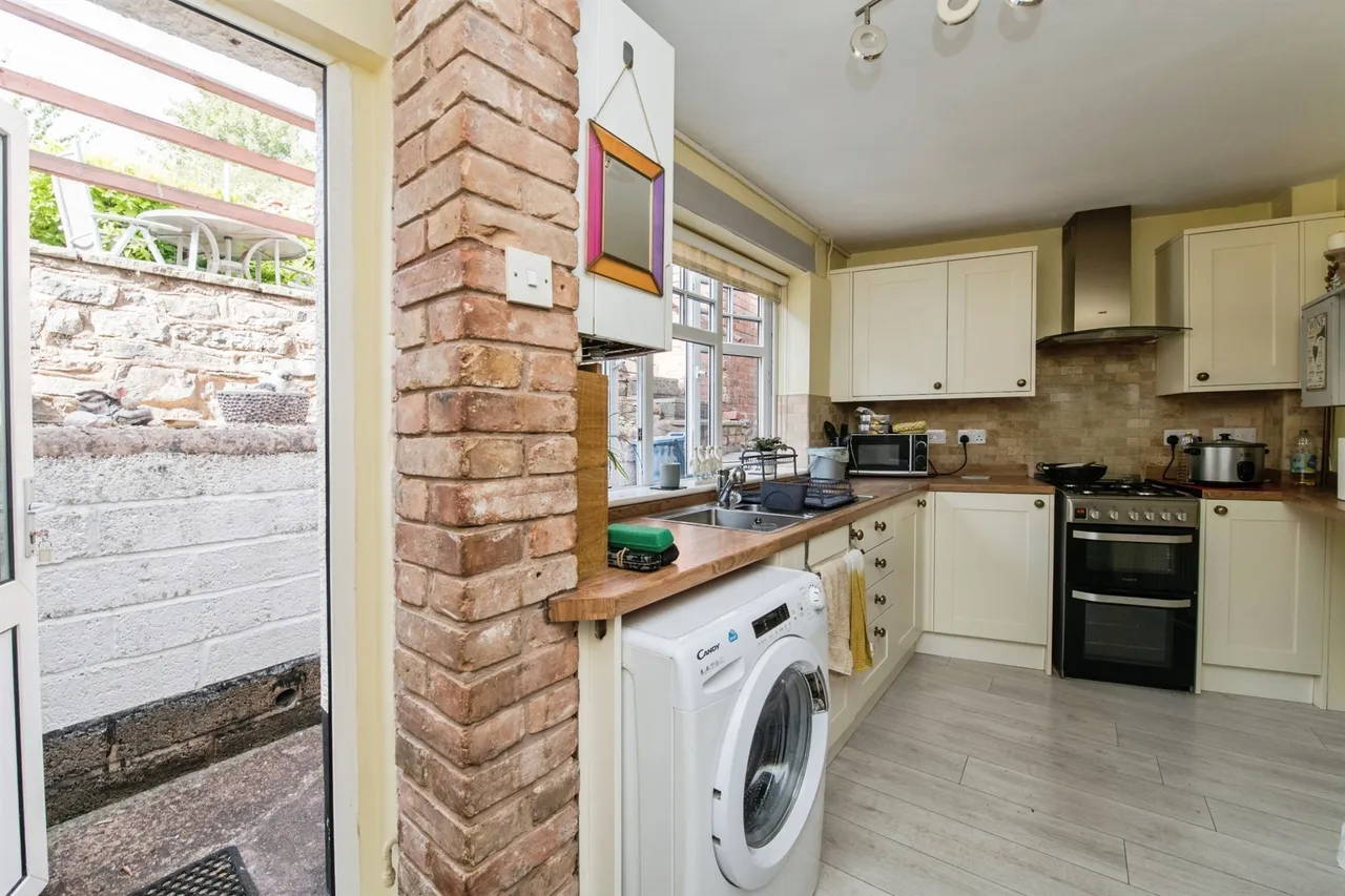 Commercial Road, Uffculme, EX15, photo 10