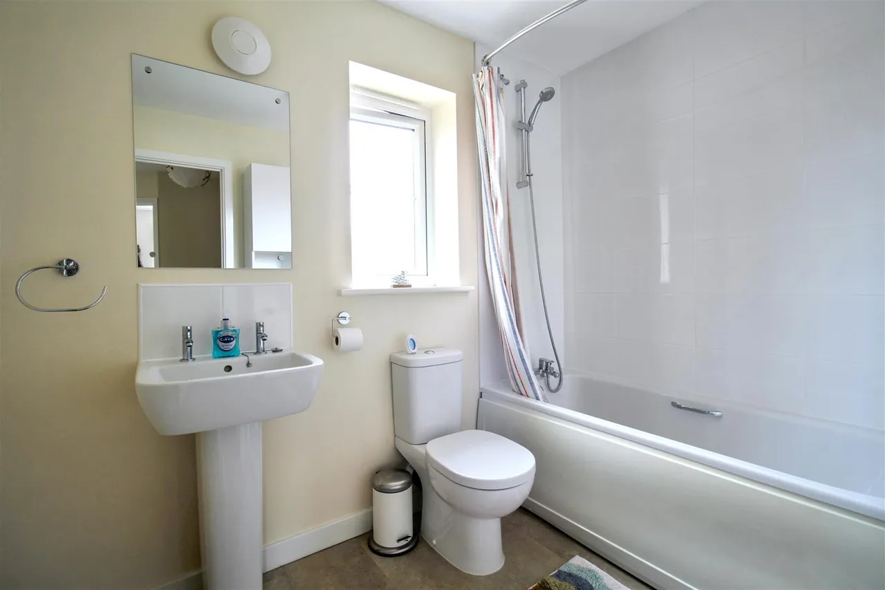 Hobart Lane, Aylsham, NR11, photo 5