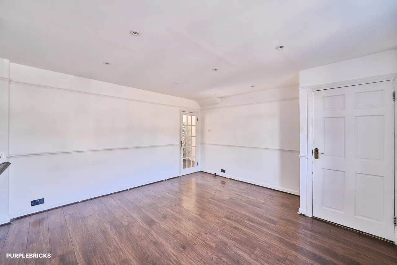 Duke Road, Ilford, IG6, photo 12