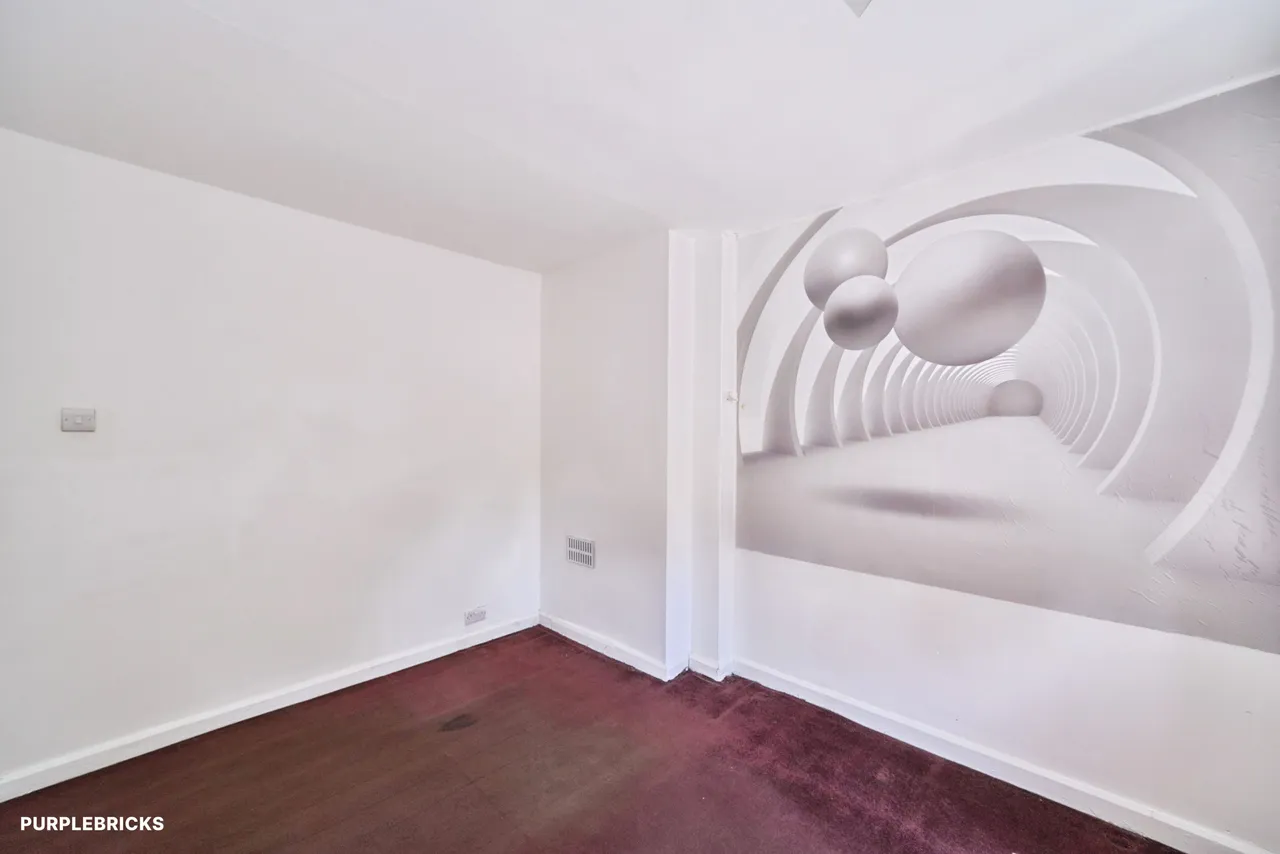 Duke Road, Ilford, IG6, photo 28
