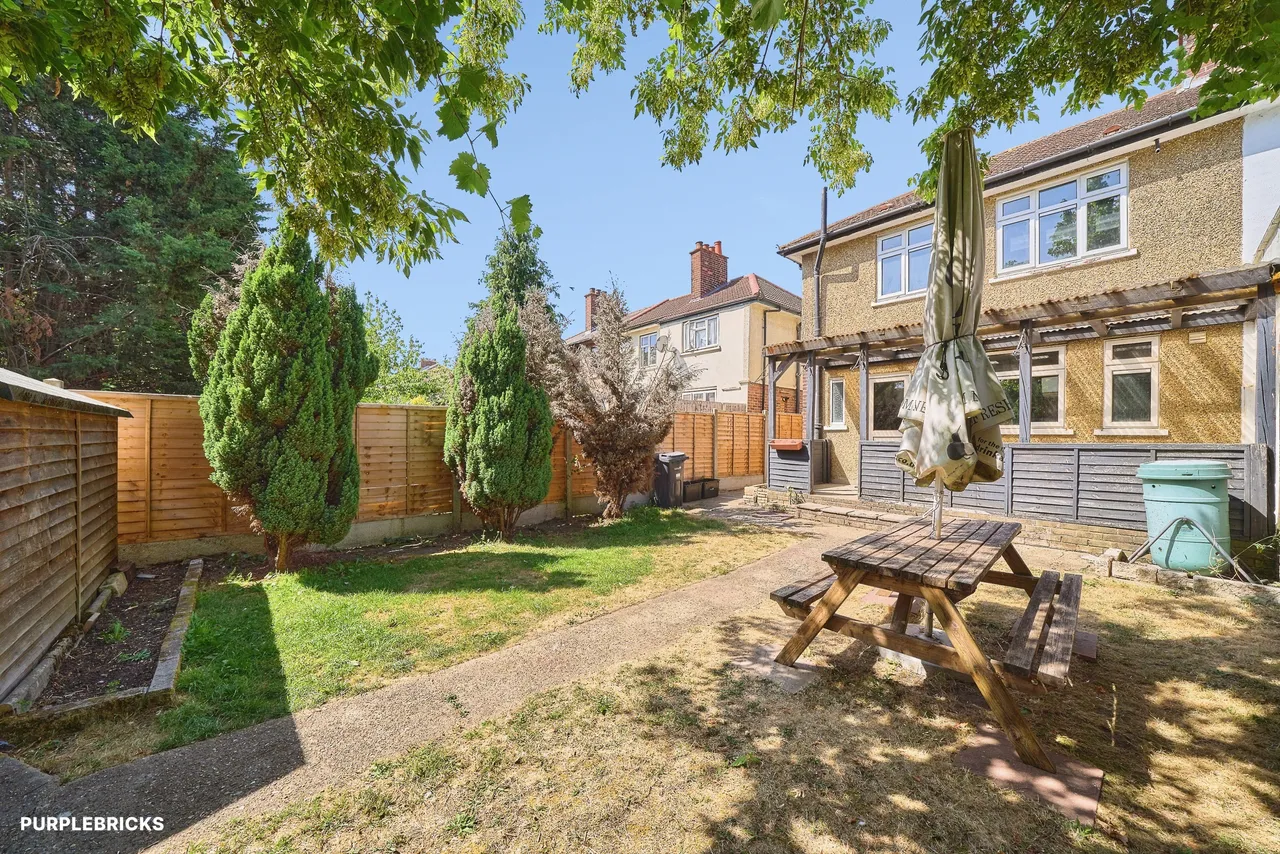 Duke Road, Ilford, IG6, photo 5