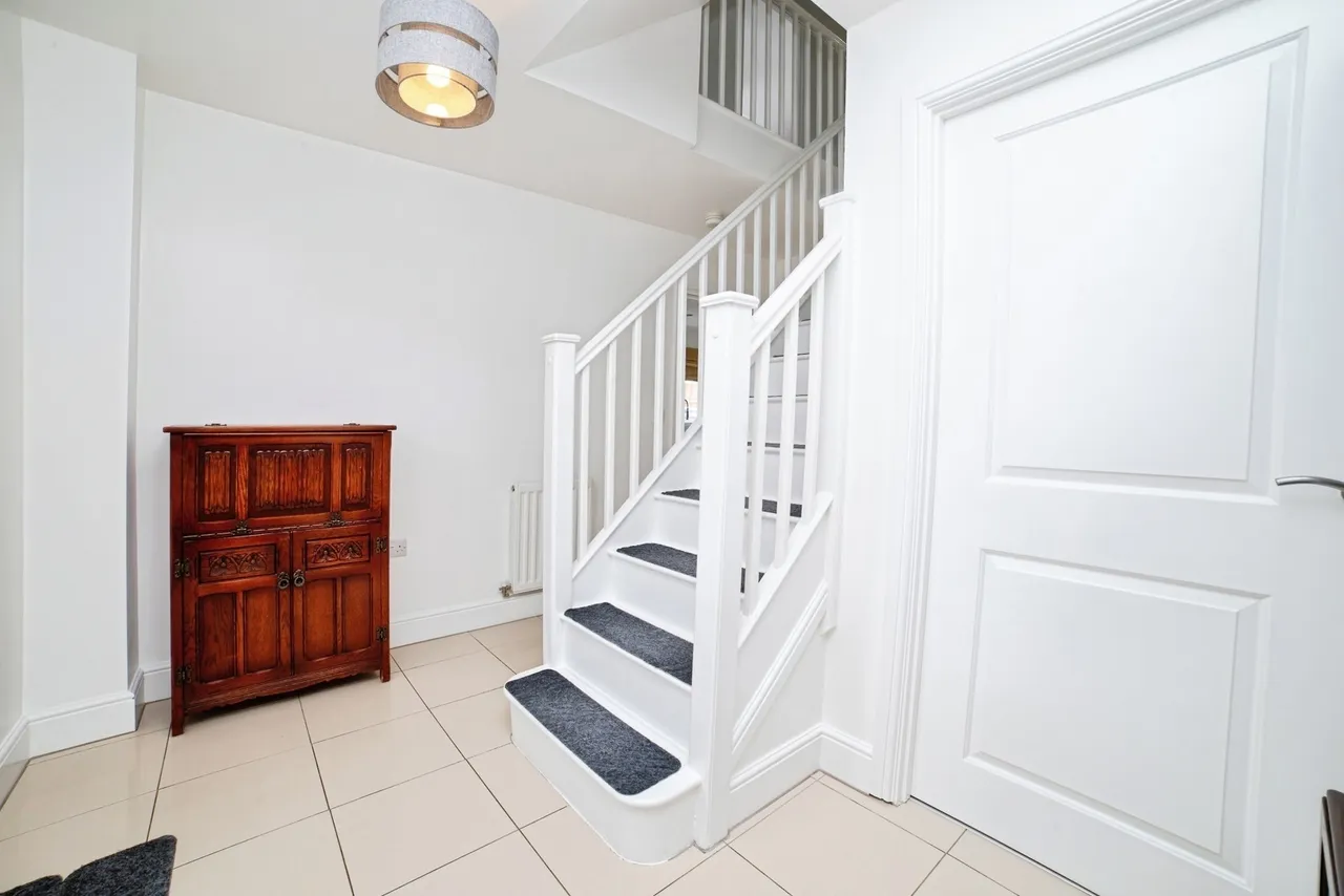 Beacon View, Newark, NG22, photo 14