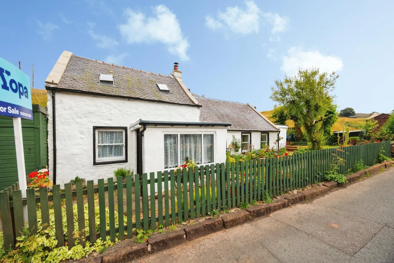 Main Street, Leadhills, ML12, photo 19