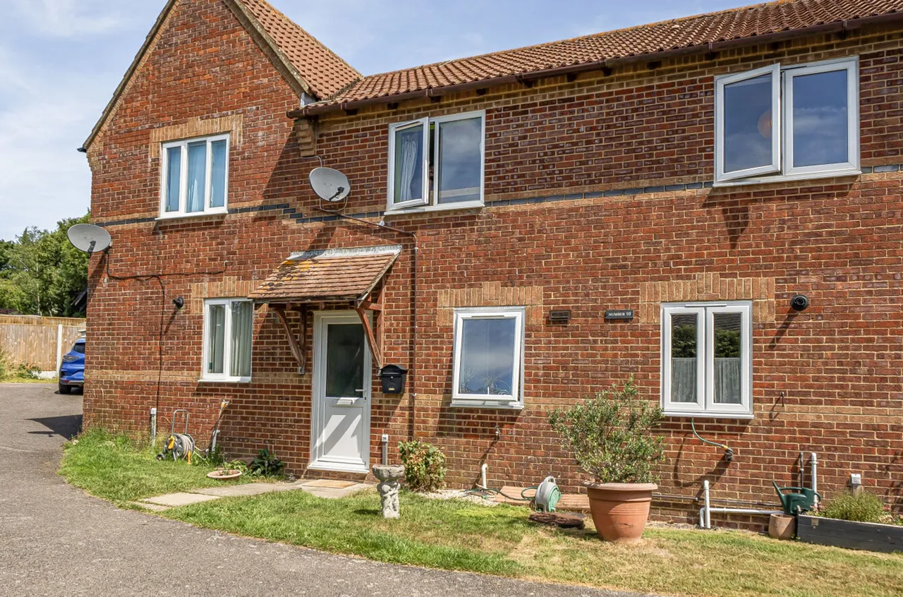 Mount Pleasant Close, Lyminge, CT18, photo 14