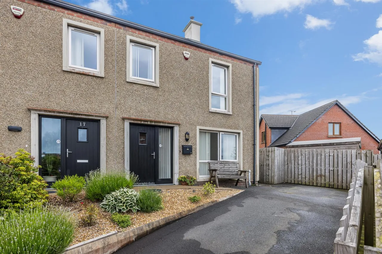 3 bed house for sale, Pheasant Hill, Ballynahinch, BT24