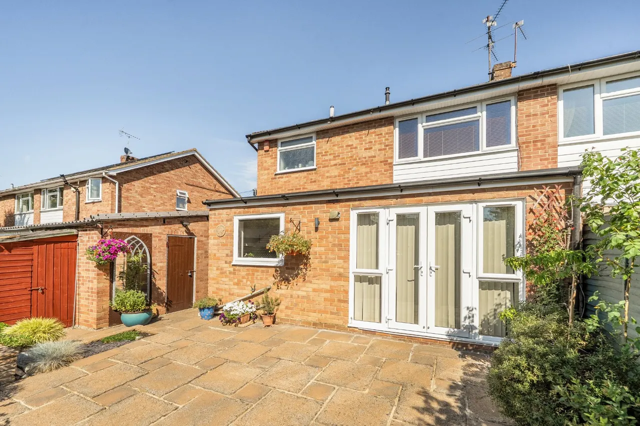 Burnham, Buckinghamshire, photo 16