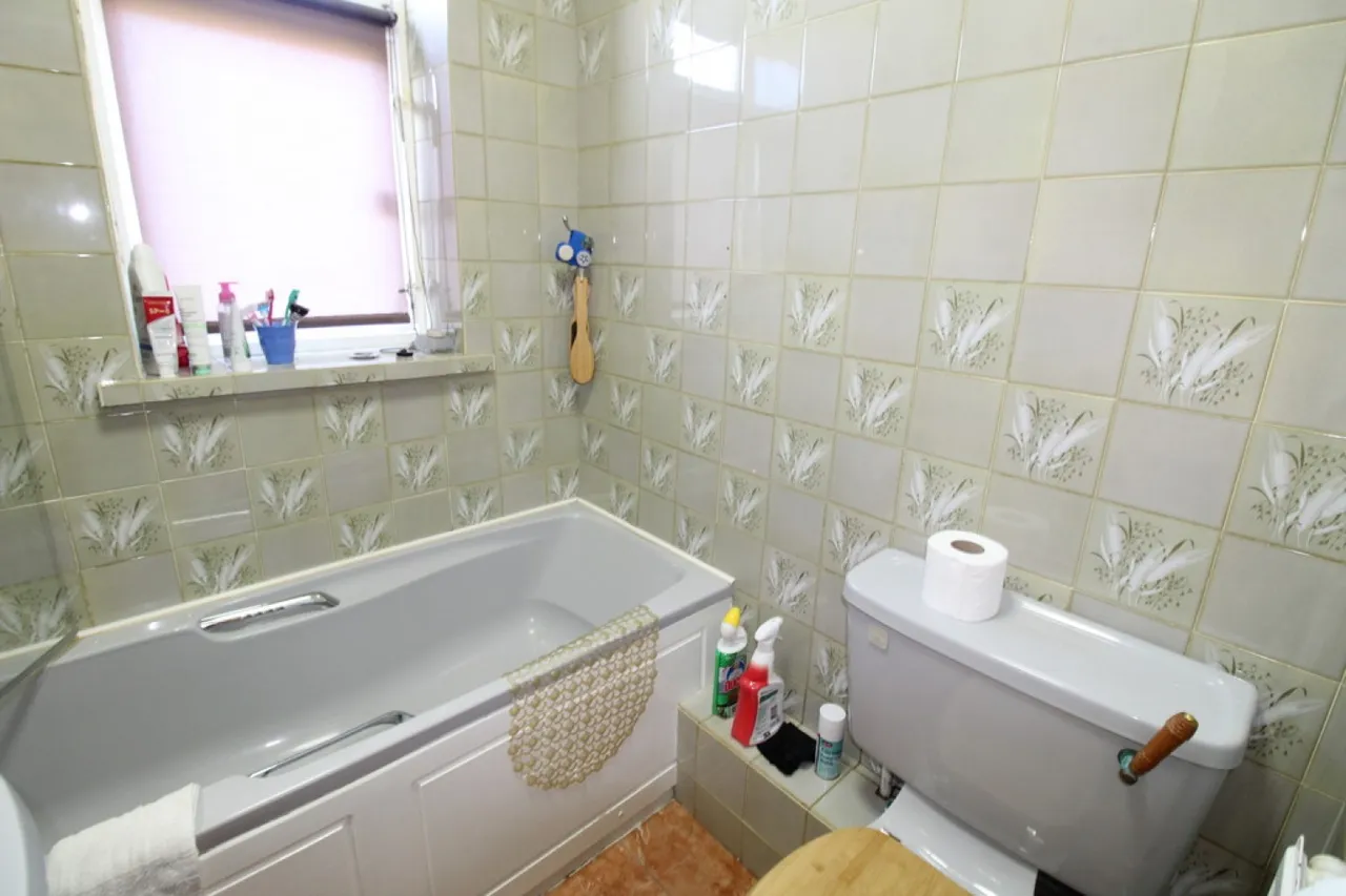 Dagenham, Essex, photo 5