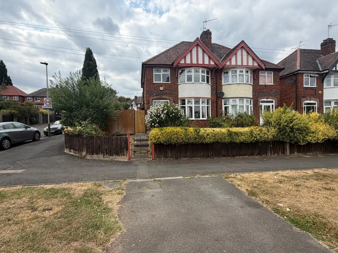 3 bed house to rent, Wyngate Drive, Leicester, LE3