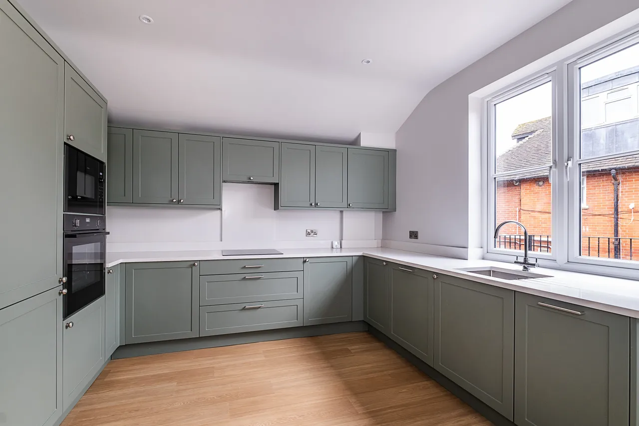 Upper Richmond Road, London, SW15, photo 10